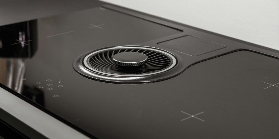 Induction cooktop for more even cooking and minimal heat dispersion
